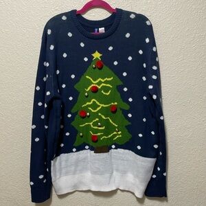 H&M Divided Christmas Sweater. Very Good Condition. Size L.